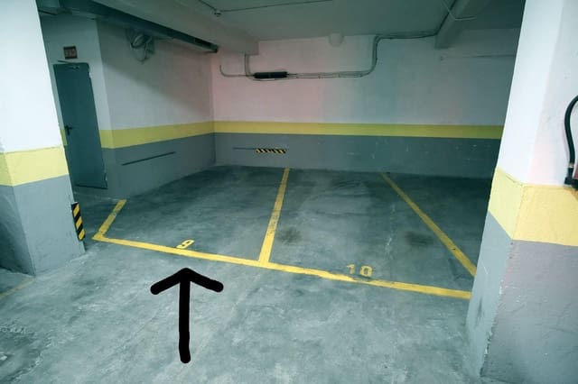 Garage for sale in Retiro, Madrid city - € 53,900 (Ref: 9276327)