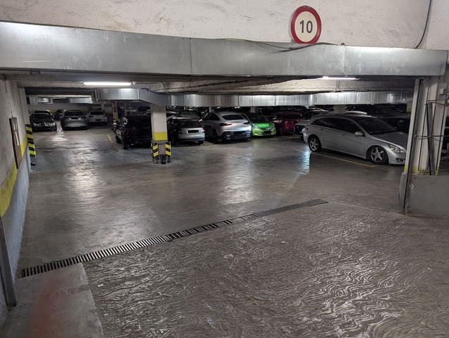 Garage for sale in Retiro, Madrid city - € 53,900 (Ref: 9276327)