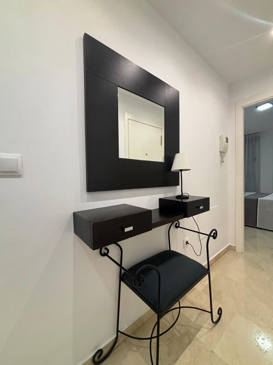 Piso de 1 habitación en Benidorm en venta - 189.000 € (Ref: 9282197)