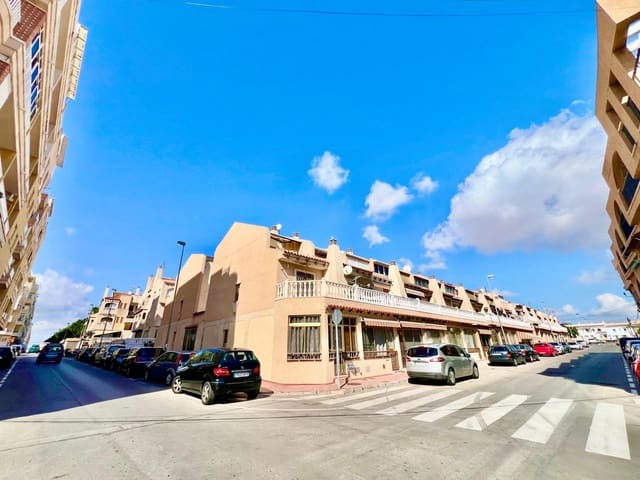 Apartamento de 3 habitaciones en Avenida Habaneras - Curva de Palangre, Torrevieja en venta con piscina - 169.900 € (Ref: 9282198)