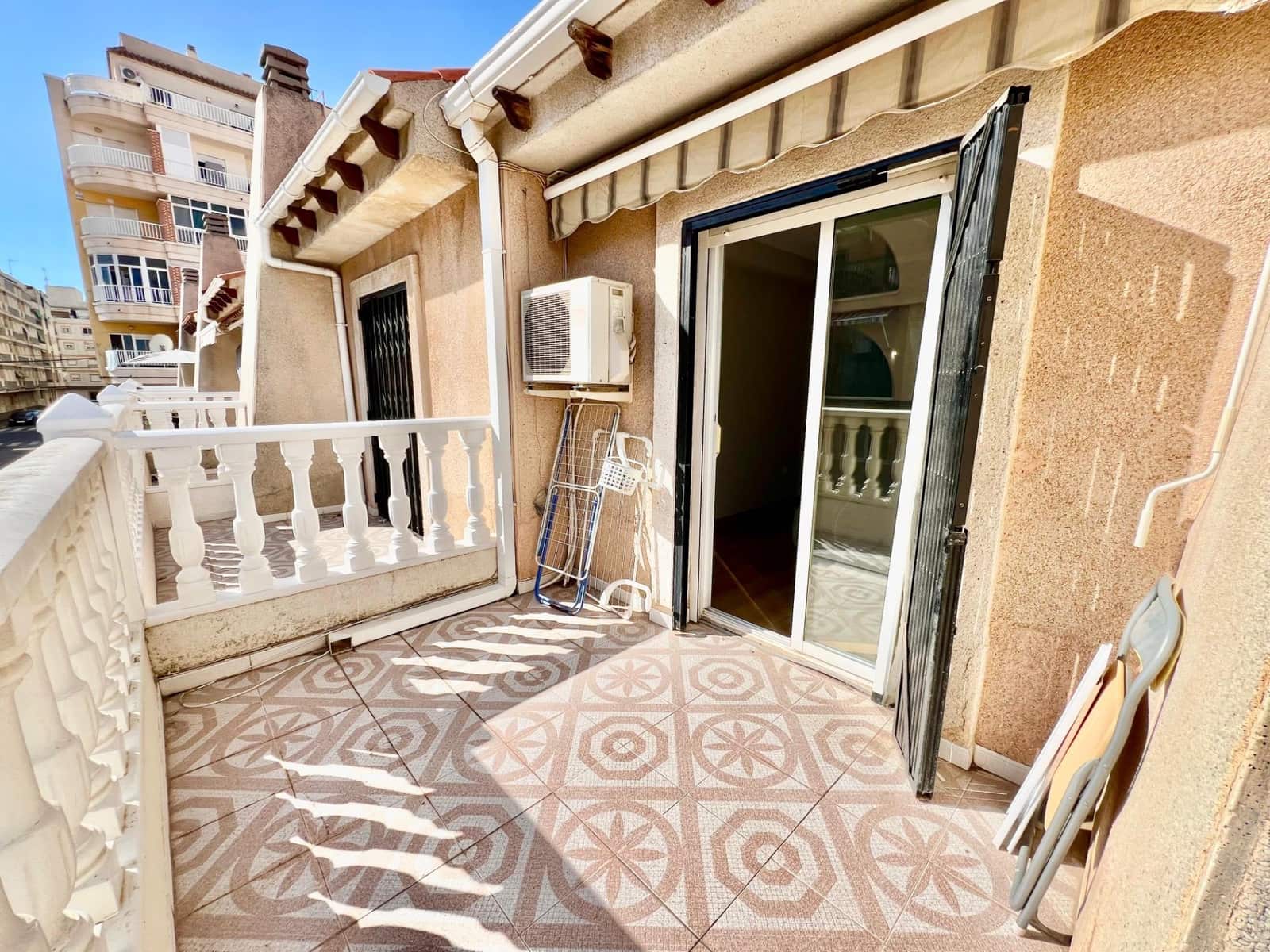 3 camera da letto Appartamento in vendita in Torrevieja con piscina - 169.900 € (Rif: 9282198)