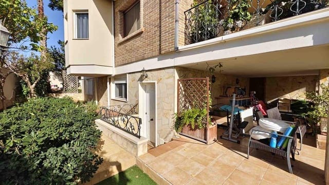 Chalet de 5 habitaciones en Ciudad Quesada, Rojales en venta con piscina - 630.000 € (Ref: 9285210)