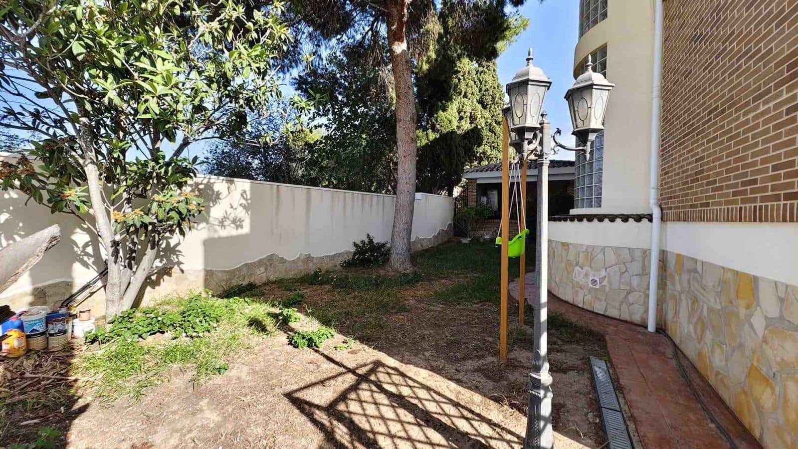 Chalet de 5 habitaciones en Ciudad Quesada en venta con piscina - 630.000 € (Ref: 9285210)