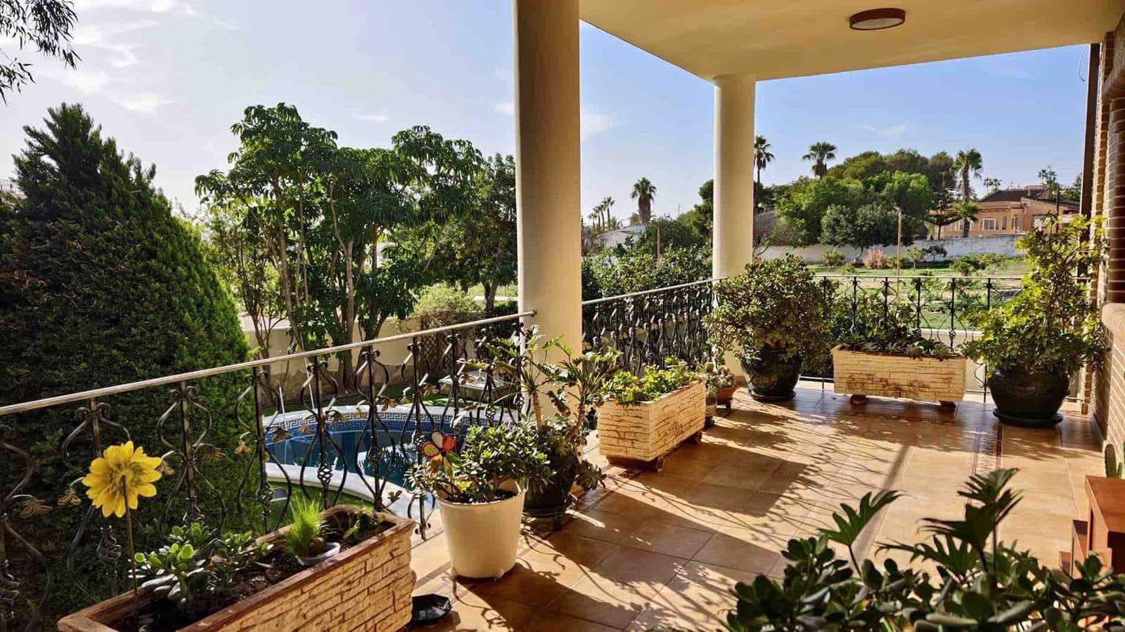 Chalet de 5 habitaciones en Ciudad Quesada en venta con piscina - 630.000 € (Ref: 9285210)