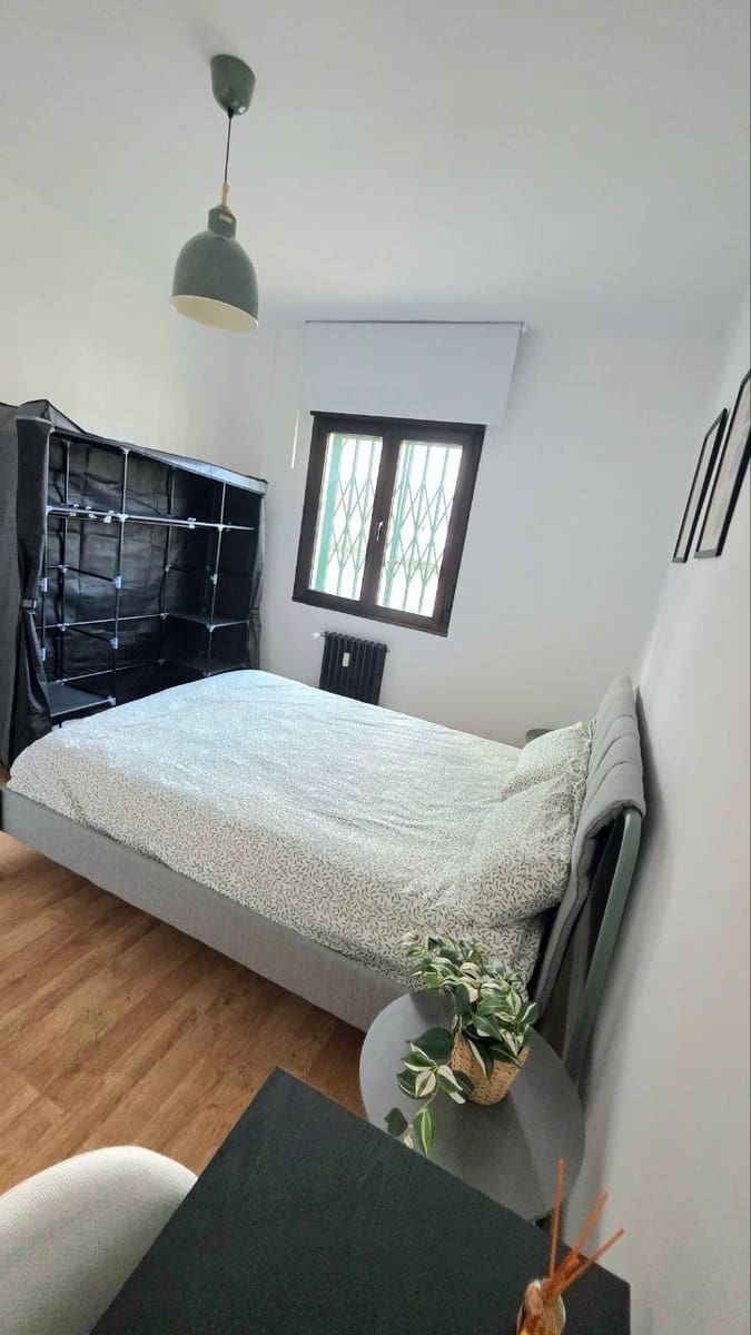 4 soverom Leilighet til salgs i Oviedo - € 229 000 (Ref: 9285214)