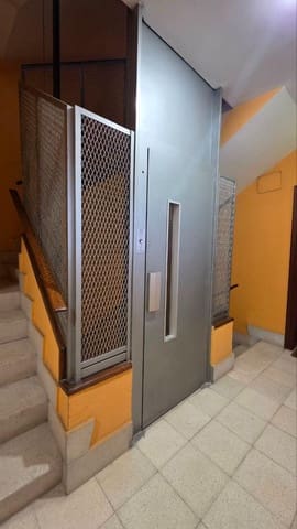 4 chambre Appartement à vendre à Oviedo - 229 000 € (Ref: 9285214)