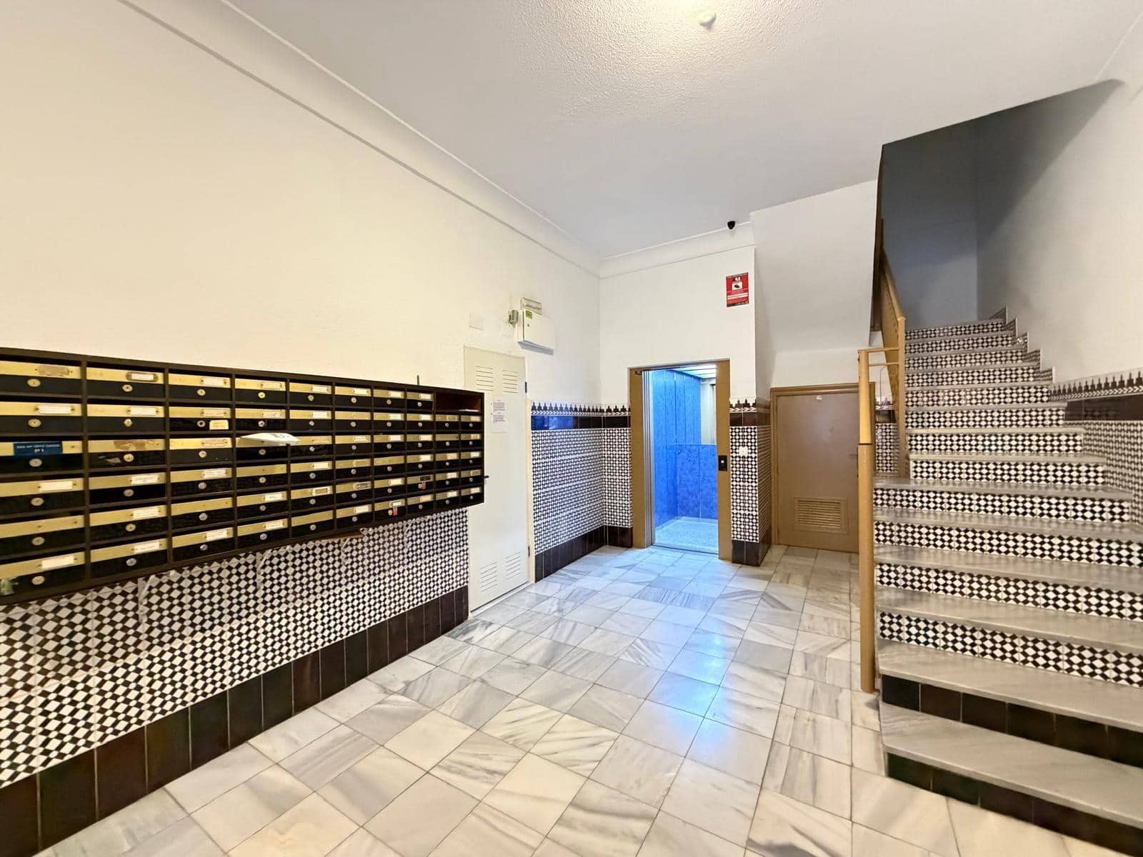 Apartamento de 1 habitación en Torrevieja en venta - 115.500 € (Ref: 9287729)