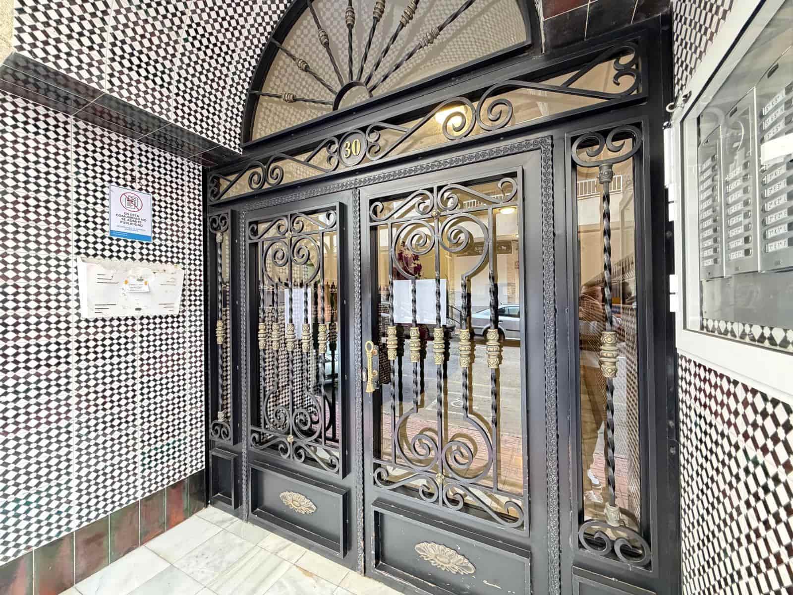 1 soverom Leilighet til salgs i Torrevieja - € 110 000 (Ref: 9287729)