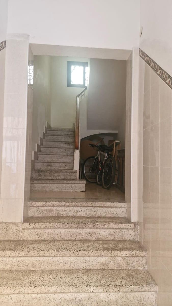 4 soverom Leilighet til salgs i Alicante by - € 150 000 (Ref: 9291549)