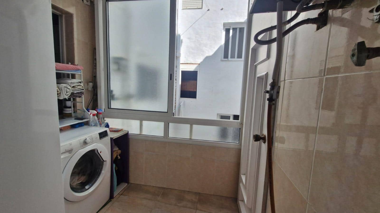 4 soverom Leilighet til salgs i Alicante by - € 150 000 (Ref: 9291549)