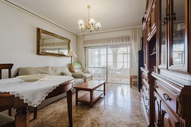 Apartamento de 2 habitaciones en Playa del Acequión, Torrevieja en venta con garaje - 149.500 € (Ref: 9294386)