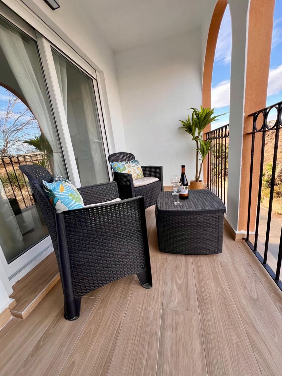 2 soveværelse Lejlighed til salg i Torrevieja med swimmingpool - € 153.000 (Ref: 9294389)