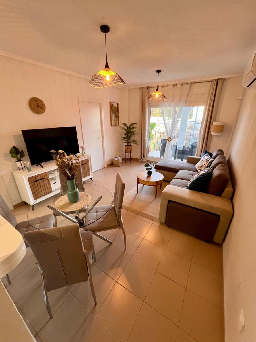 2 soveværelse Lejlighed til salg i Torrevieja med swimmingpool - € 153.000 (Ref: 9294389)