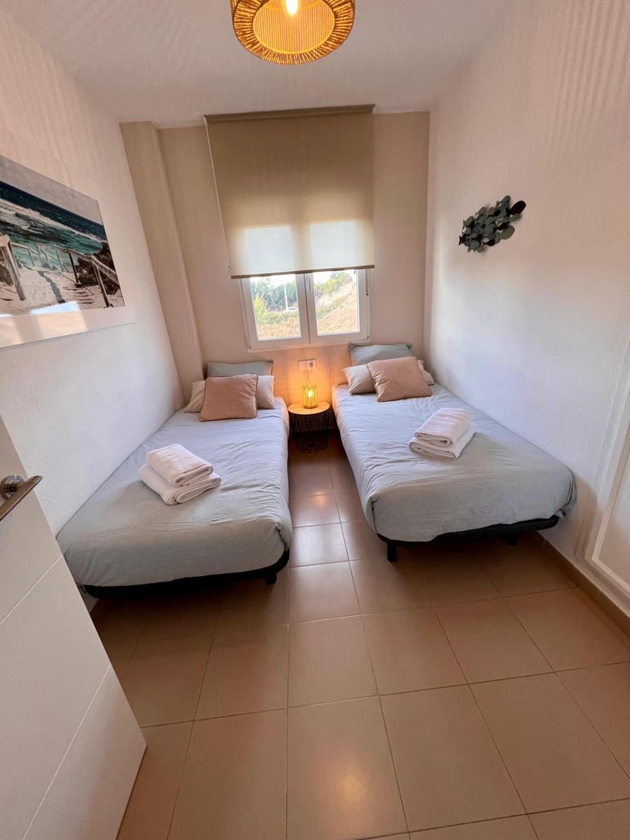 2 soveværelse Lejlighed til salg i Torrevieja med swimmingpool - € 153.000 (Ref: 9294389)