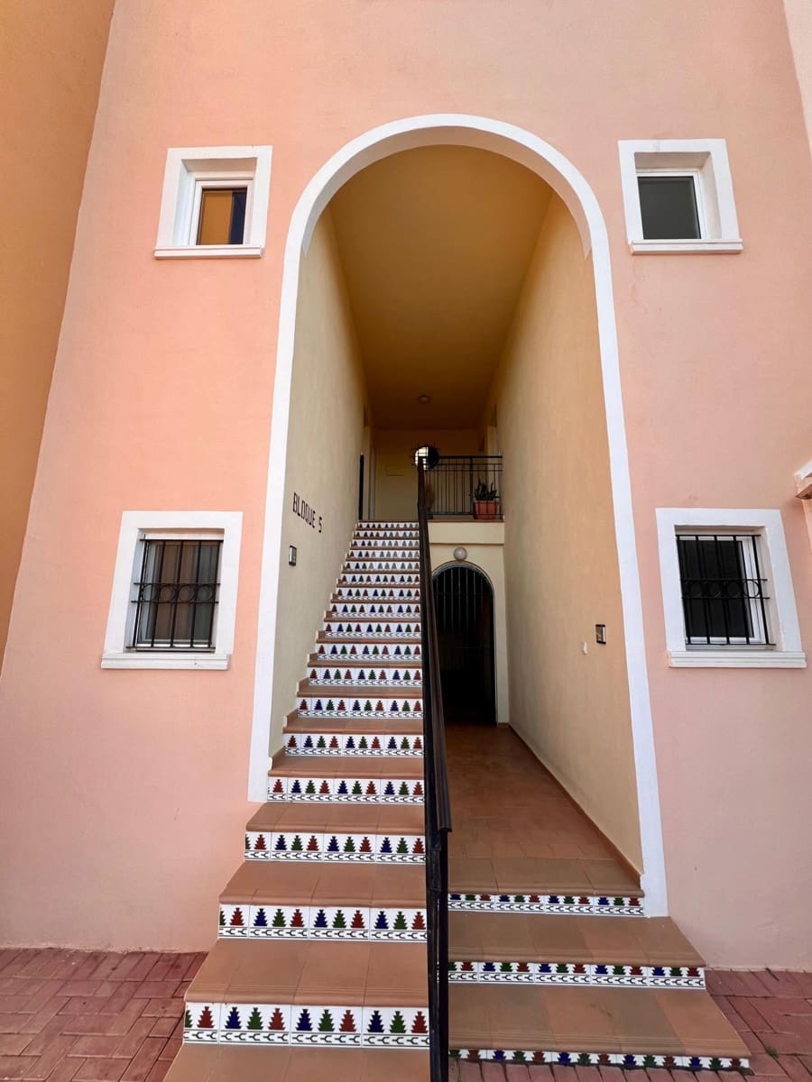 2 soveværelse Lejlighed til salg i Torrevieja med swimmingpool - € 153.000 (Ref: 9294389)