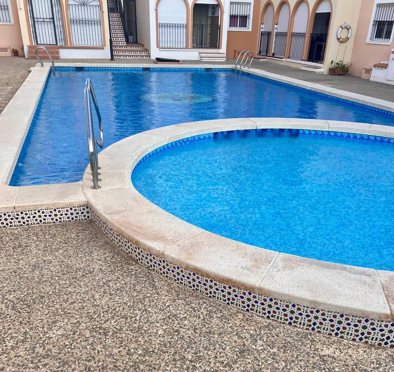 2 soveværelse Lejlighed til salg i Torrevieja med swimmingpool - € 153.000 (Ref: 9294389)