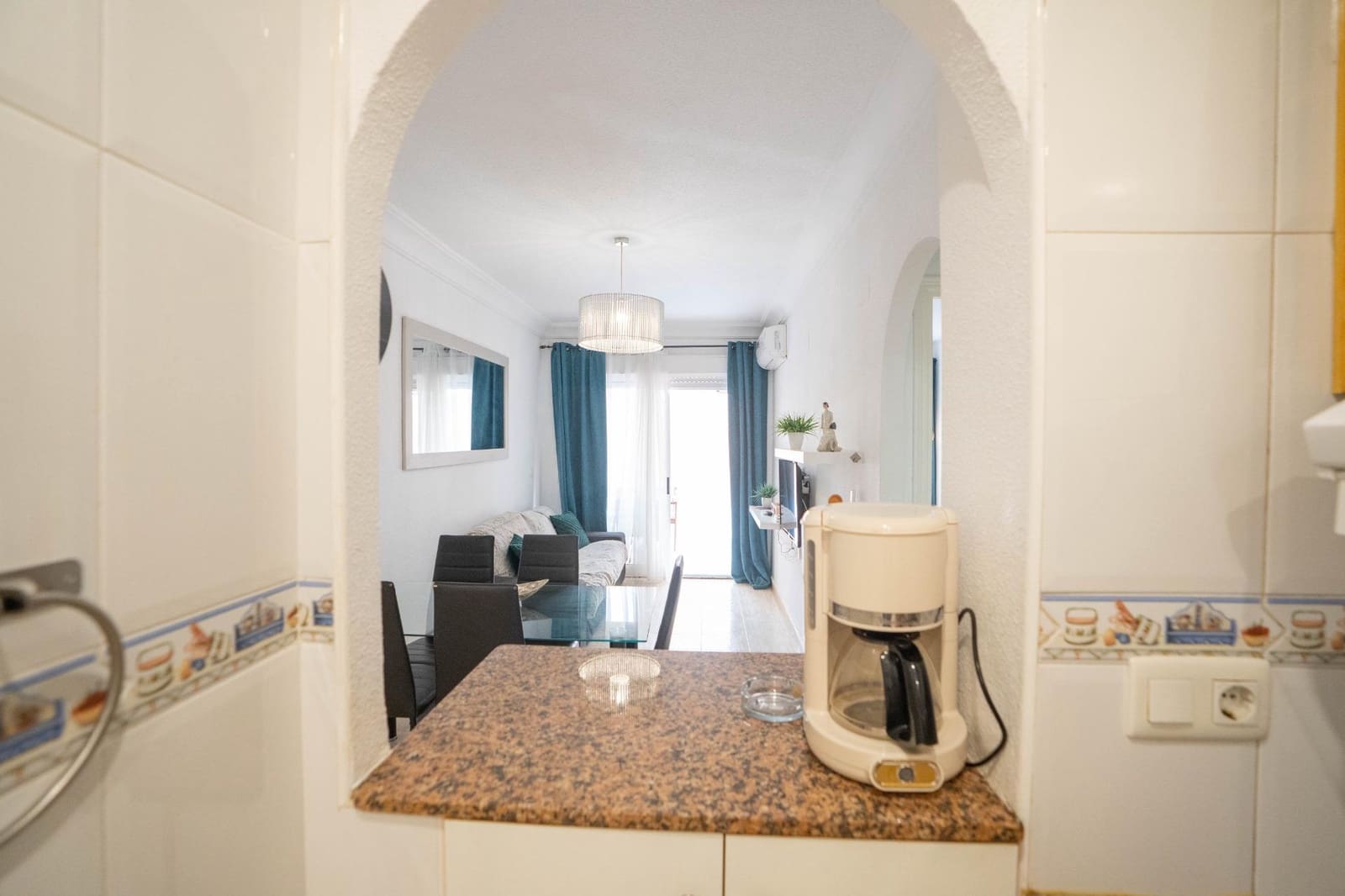 2 chambre Appartement à vendre à Torrevieja - 128 000 € (Ref: 9294390)