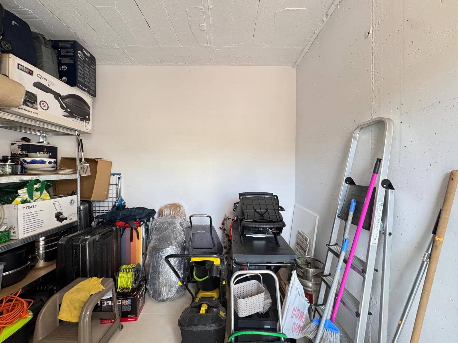 3 soveværelse Lejlighed til salg i Filipinas med swimmingpool - € 249.900 (Ref: 9301047)