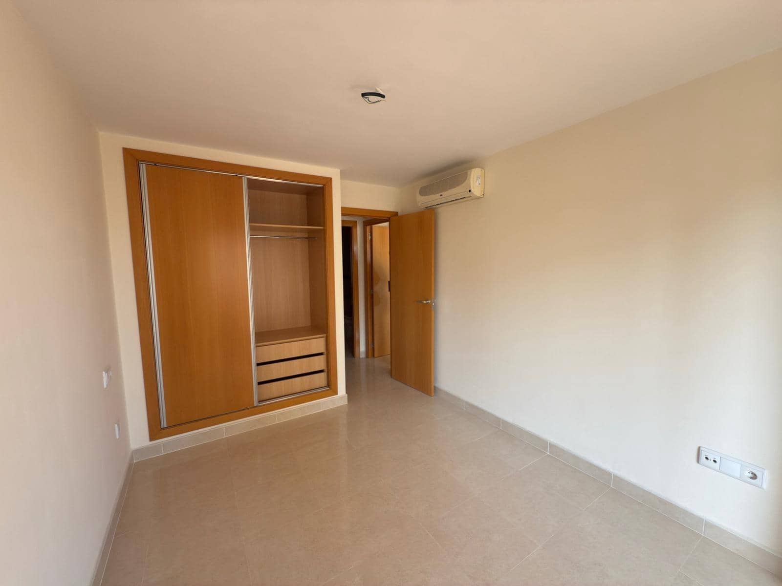 1 quarto Apartamento para venda em La Villajoyosa / Vila Joiosa com piscina garagem - 206 000 € (Ref: 9303526)