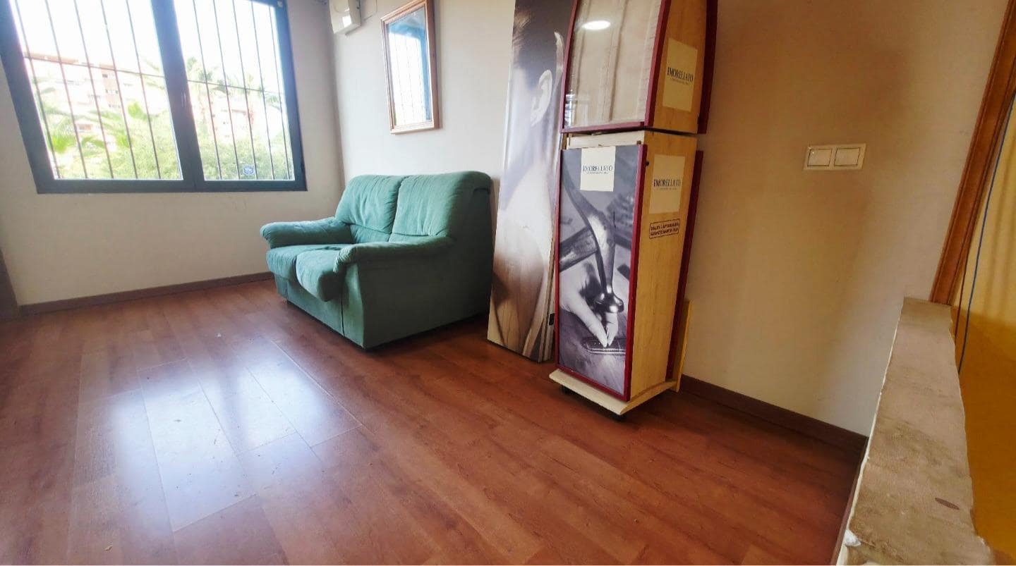 2 slaapkamer Commercieel te koop in Playa de San Juan - € 199.000 (Ref: 9303527)