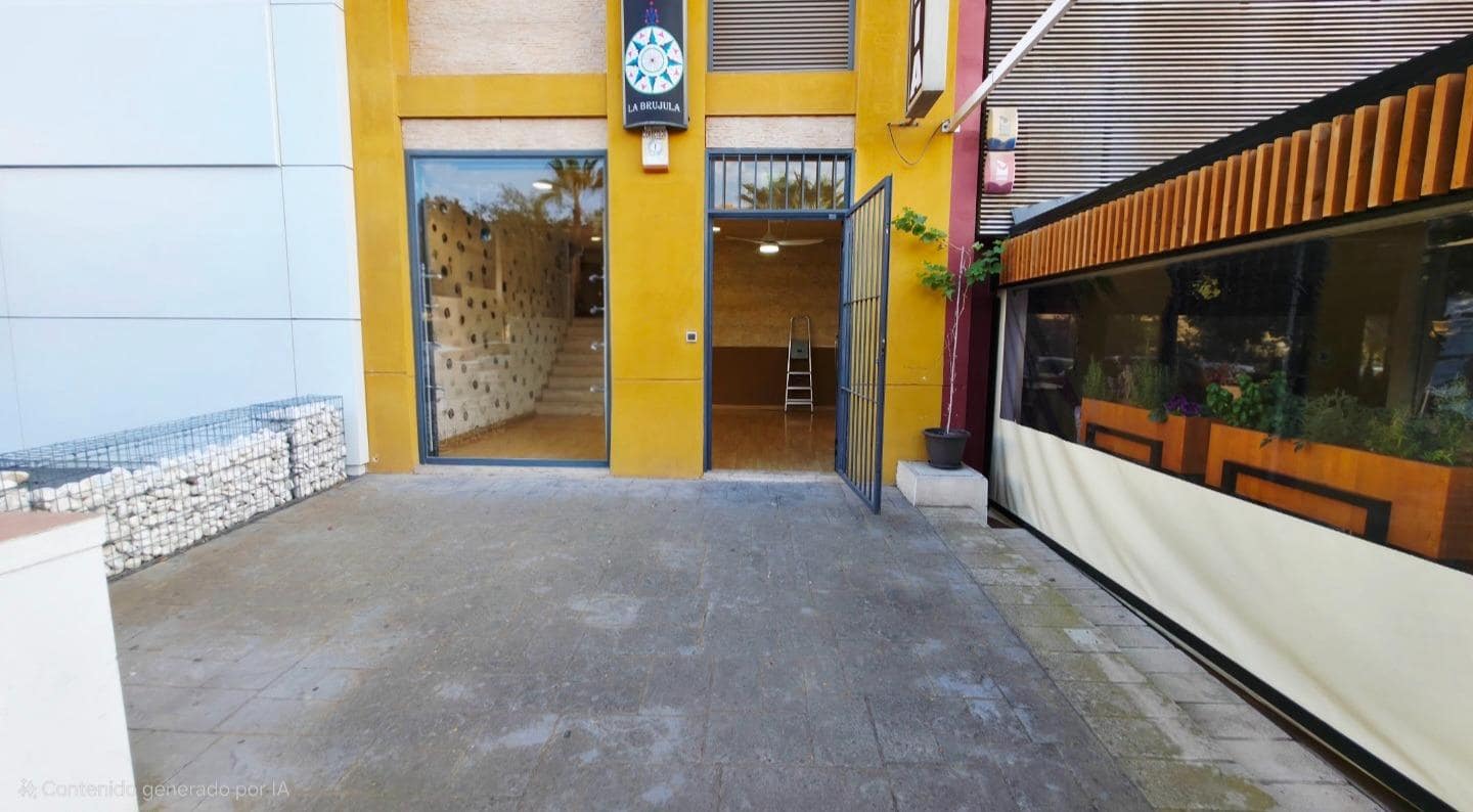 2 slaapkamer Commercieel te koop in Playa de San Juan - € 199.000 (Ref: 9303527)