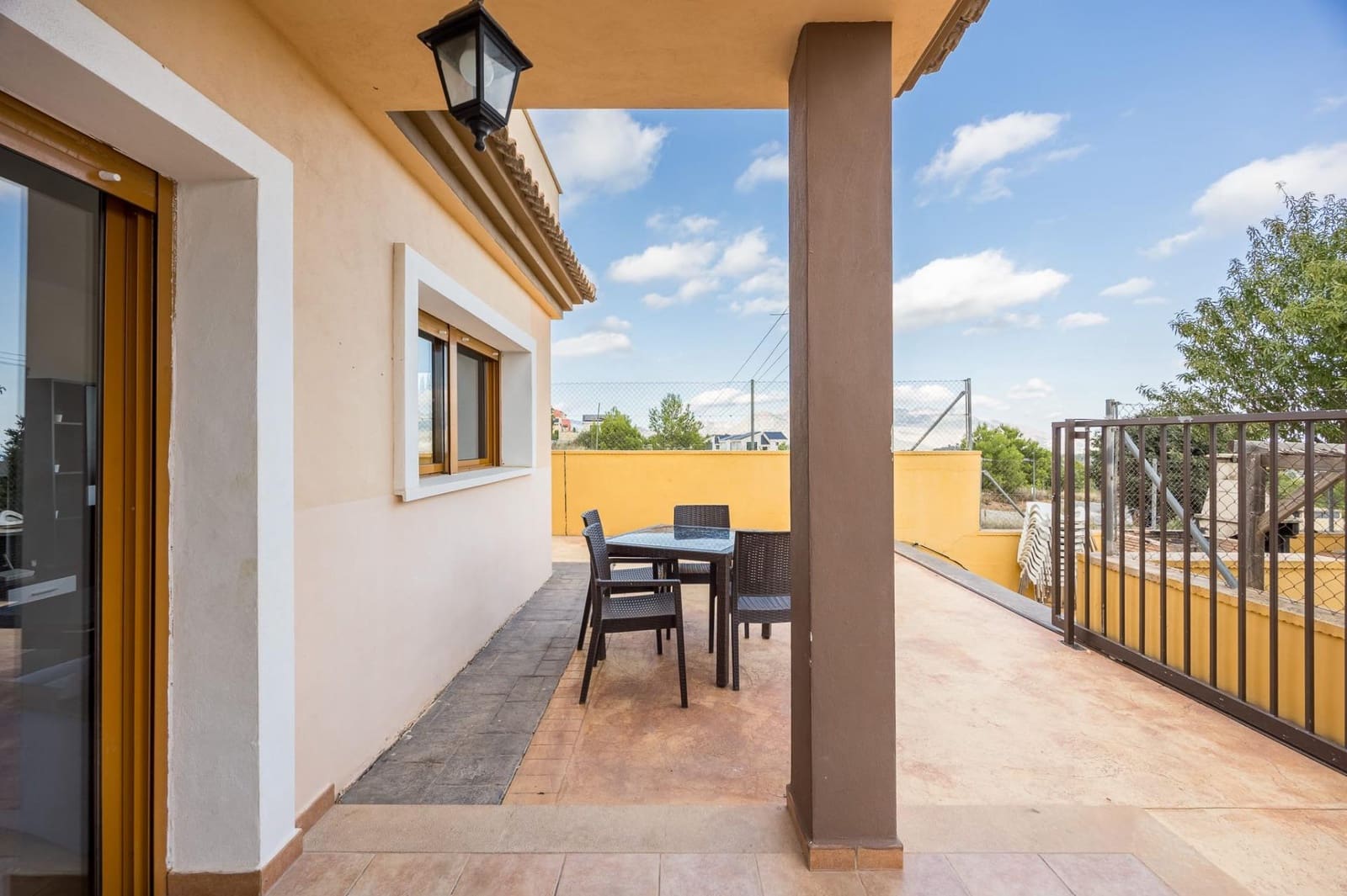 3 quarto Moradia para venda em Polop com piscina - 390 000 € (Ref: 9308497)