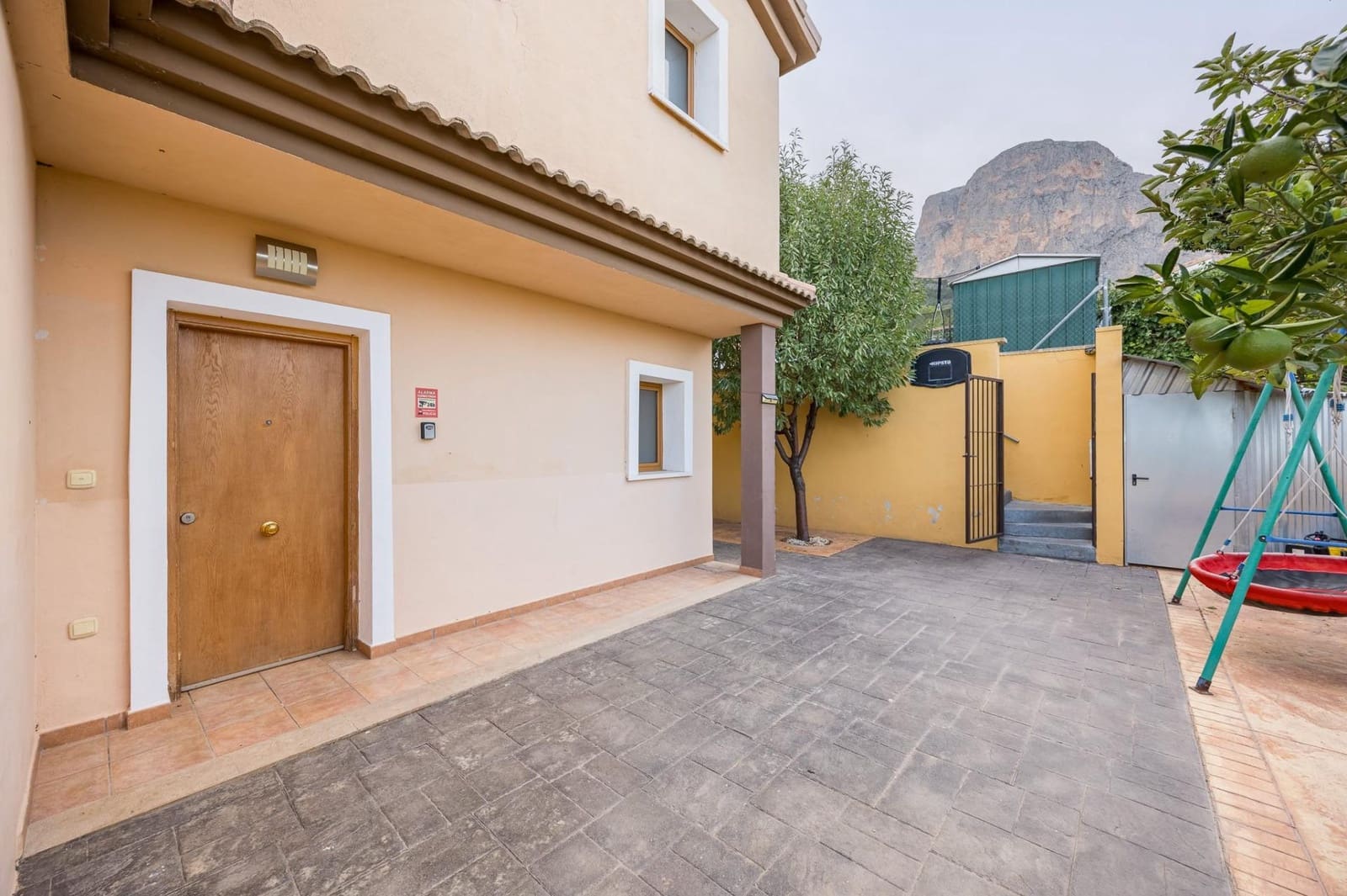 3 quarto Moradia para venda em Polop com piscina - 390 000 € (Ref: 9308497)