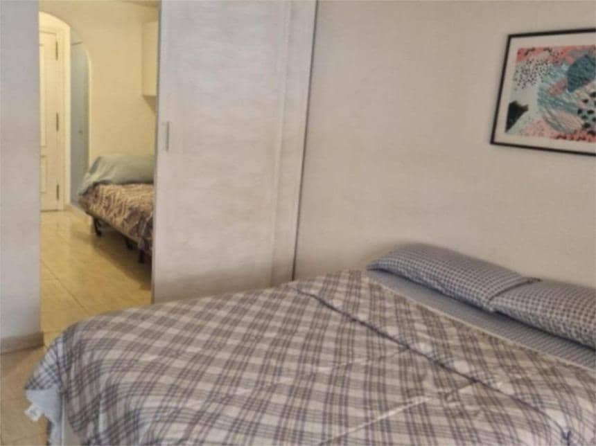 Studio till salu i Torrevieja - 95 000 € (Ref: 9308500)