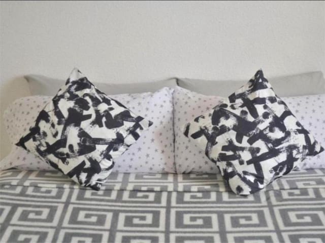 Studio till salu i Torrevieja - 95 000 € (Ref: 9308500)