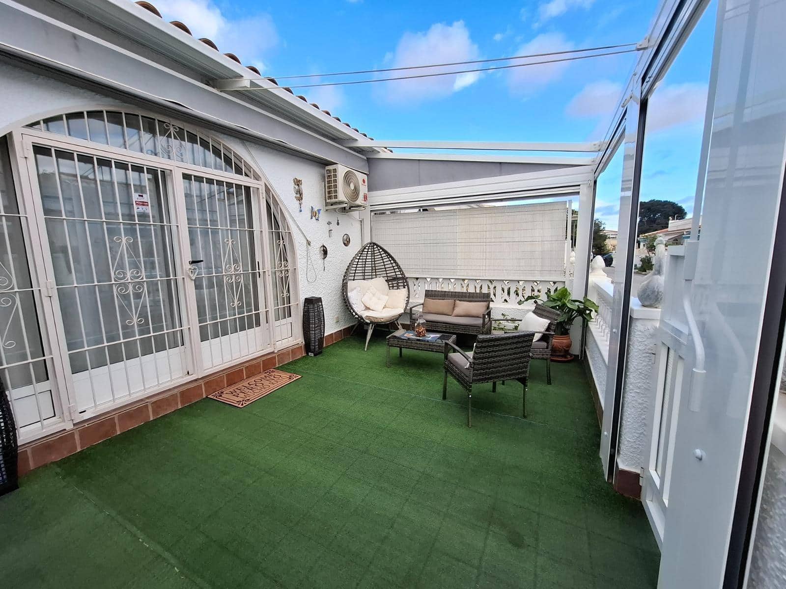 2 chambre Bungalow à vendre à Torrevieja - 139 900 € (Ref: 9310895)