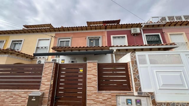 2 sypialnia Dom szeregowy na sprzedaż w El Chaparral - La Siesta - La Torreta, Torrevieja z basenem - 156 900 € (Ref: 9312862)