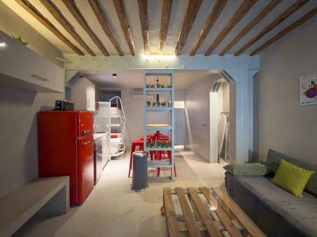 3 slaapkamer Flat te koop in Universidad, Madrid stad - € 599.000 (Ref: 9312865)