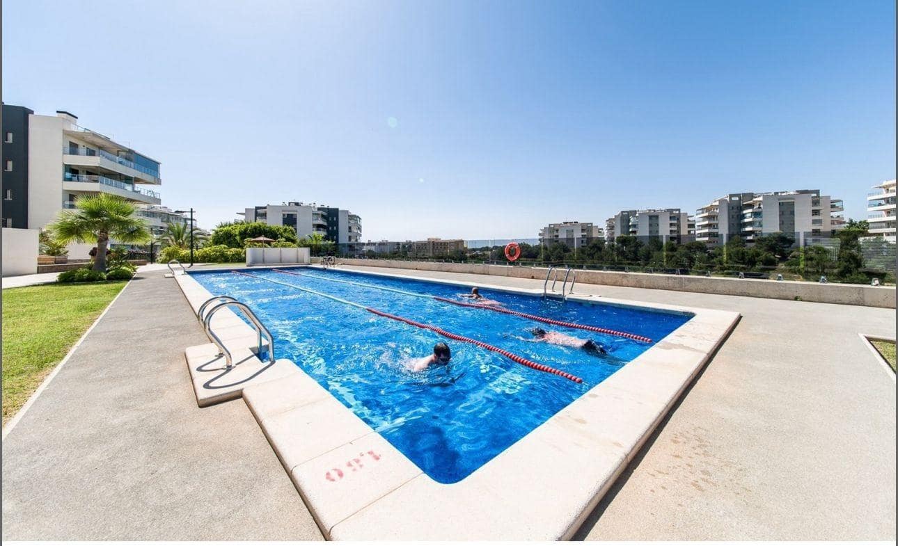 Apartamento de 2 habitaciones en Villamartin en venta con piscina - 320.000 € (Ref: 9312868)