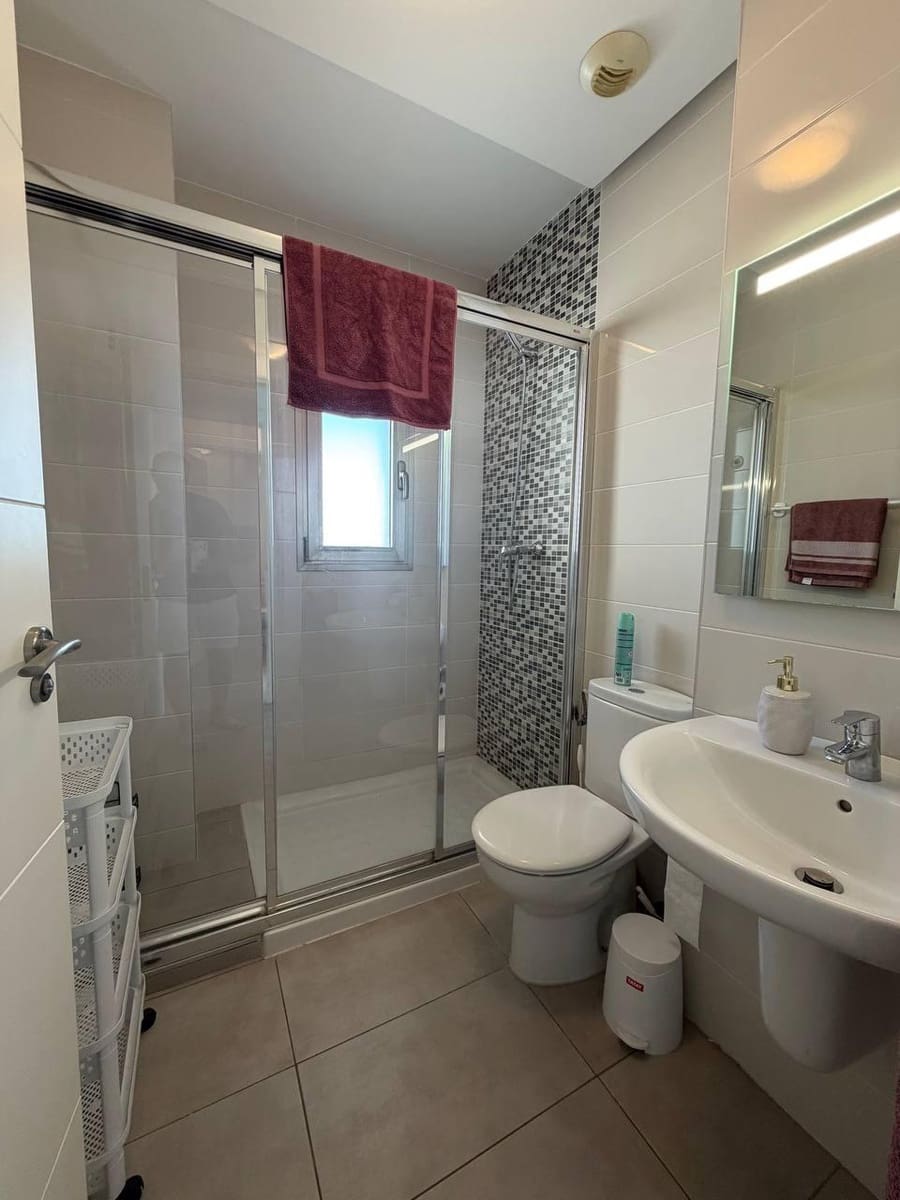 2 sovrum Takvåning till salu i Orihuela Costa - 285 000 € (Ref: 9321900)