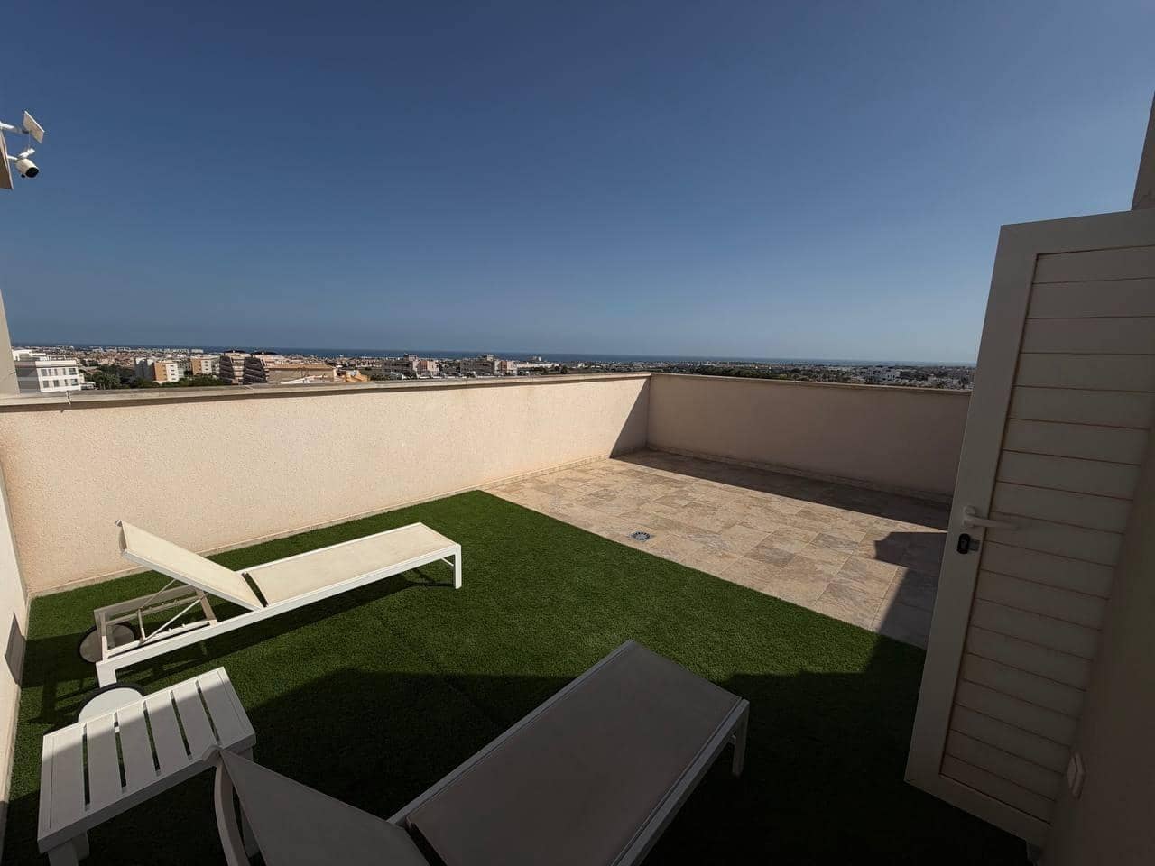 2 sovrum Takvåning till salu i Orihuela Costa - 285 000 € (Ref: 9321900)