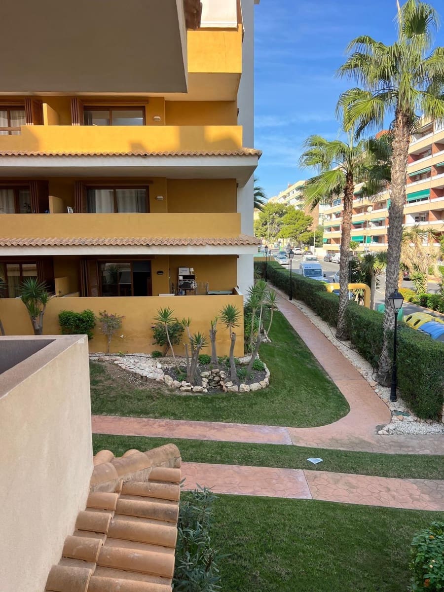 2 sovrum Lägenhet till salu i Orihuela Costa - 255 000 € (Ref: 9326459)