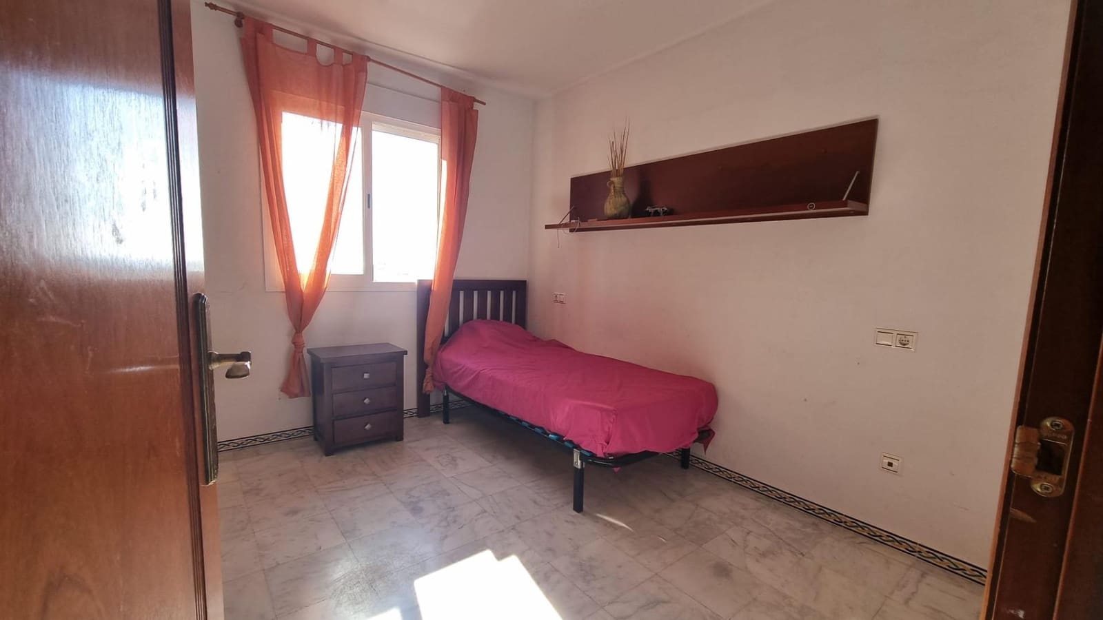 3 bedroom Apartment for sale in Aldea del Mar with garage - € 273,900 (Ref: 9326460)