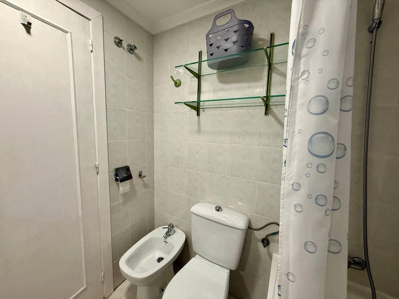 Apartamento de 2 habitaciones en Torrevieja en venta - 159.900 € (Ref: 9330636)