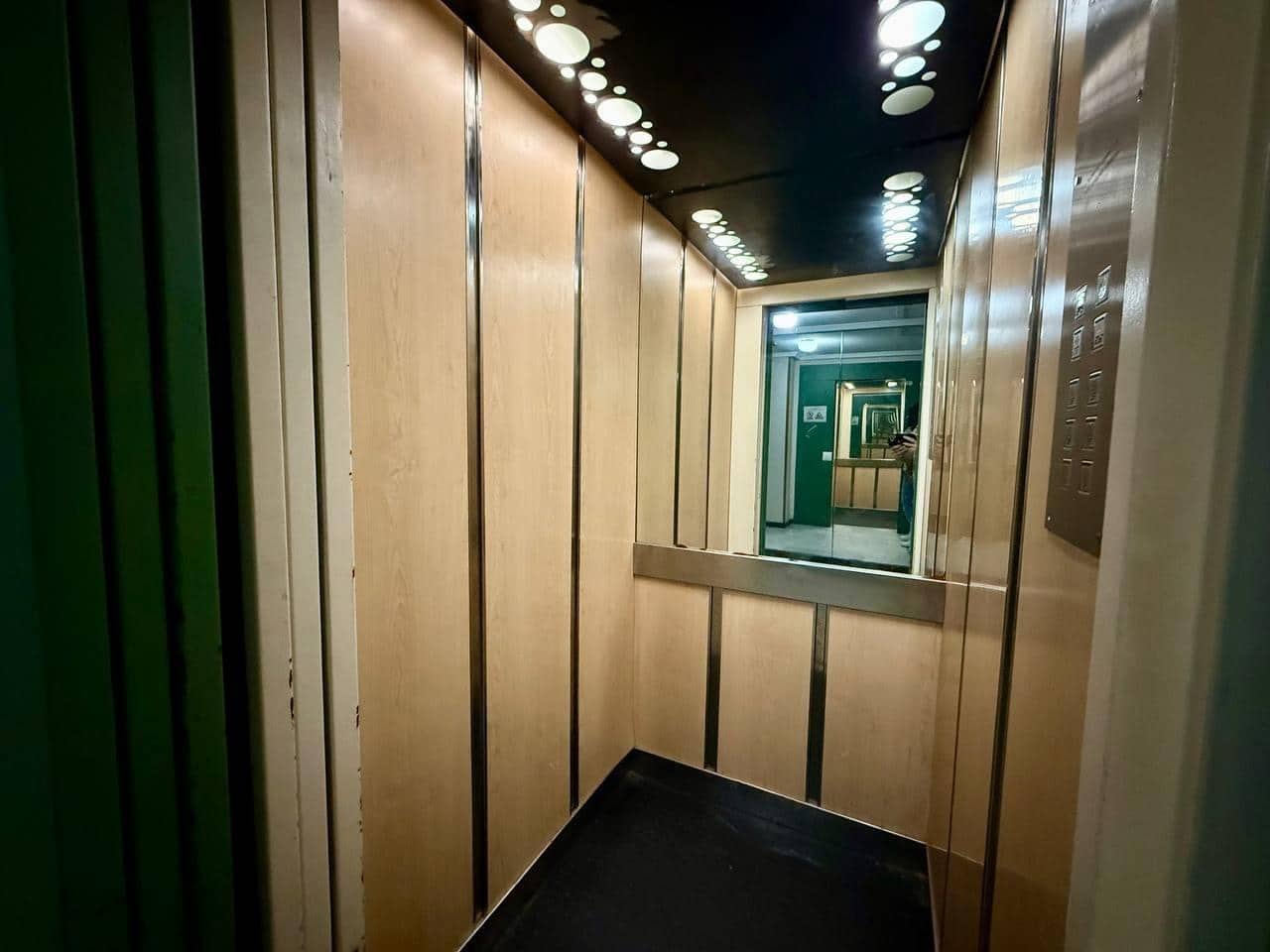 Apartamento de 2 habitaciones en Torrevieja en venta - 159.900 € (Ref: 9330636)