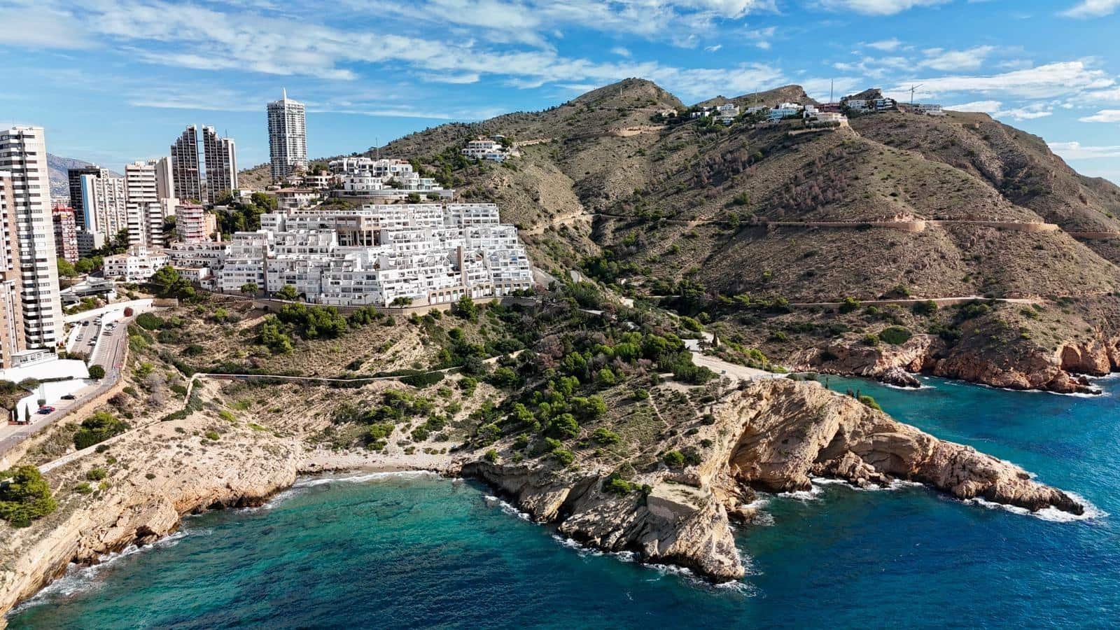 3 soveværelse Penthouse til salg i Benidorm med swimmingpool - € 550.000 (Ref: 9334957)