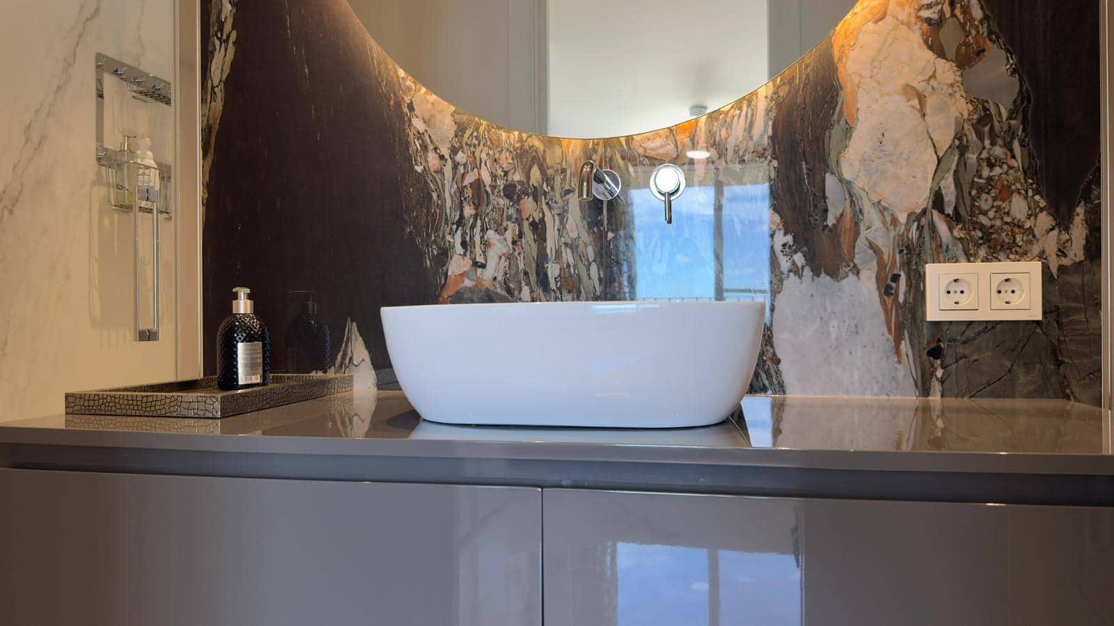 3 soveværelse Penthouse til salg i Benidorm med swimmingpool - € 550.000 (Ref: 9334957)