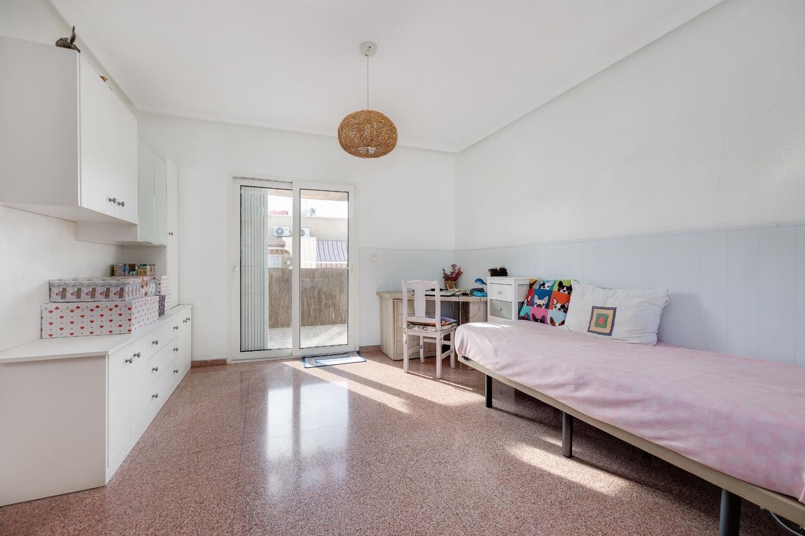 2 soverom Penthouse til salgs i Torrevieja - € 169 500 (Ref: 9334960)