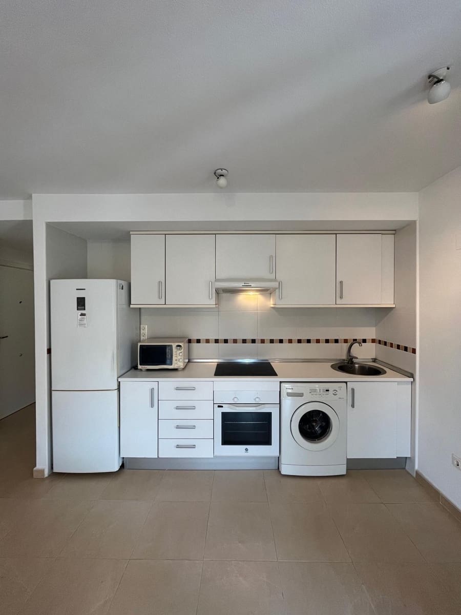 1 soveværelse Penthouse til salg i Muchamiel / Mutxamel med swimmingpool garage - € 175.000 (Ref: 9334963)