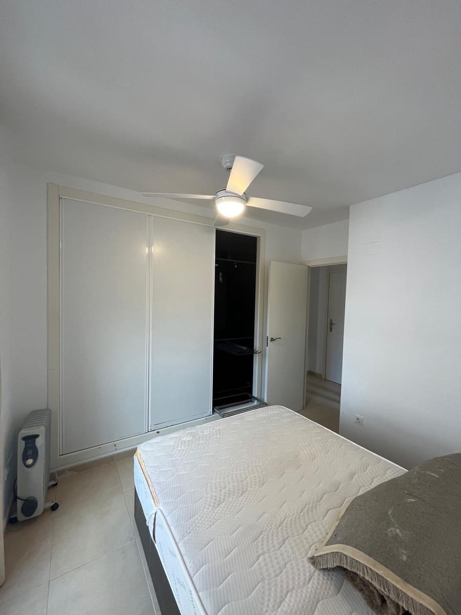 1 soveværelse Penthouse til salg i Muchamiel / Mutxamel med swimmingpool garage - € 175.000 (Ref: 9334963)