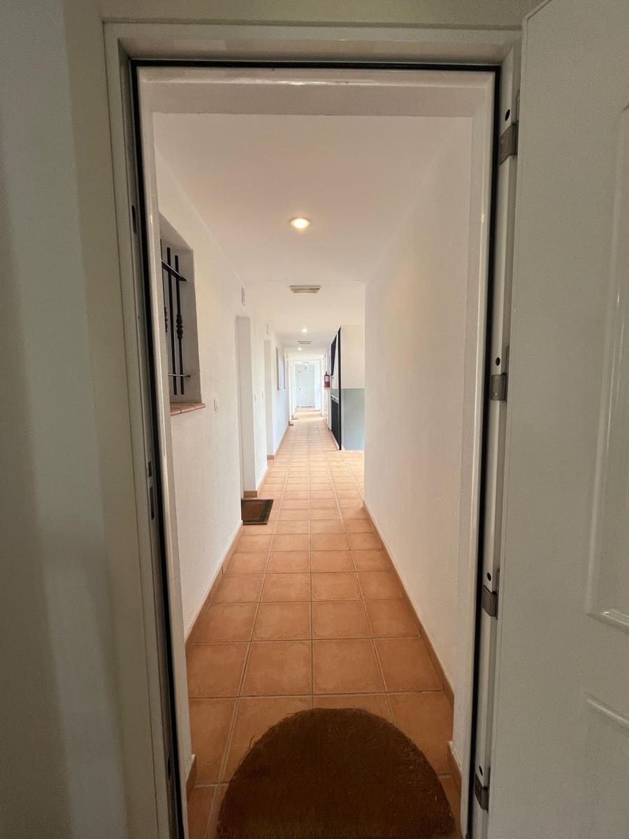 1 soveværelse Penthouse til salg i Muchamiel / Mutxamel med swimmingpool garage - € 175.000 (Ref: 9334963)