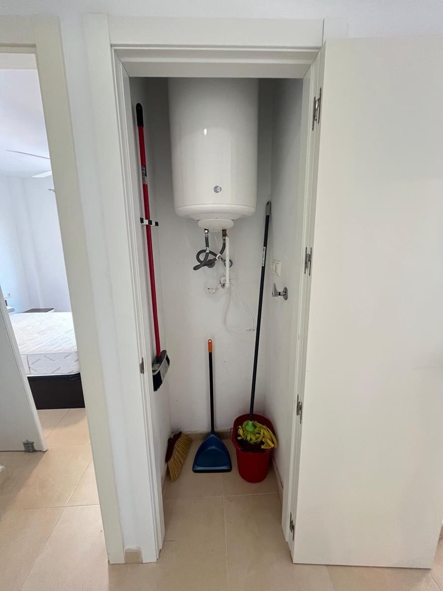 1 soveværelse Penthouse til salg i Muchamiel / Mutxamel med swimmingpool garage - € 175.000 (Ref: 9334963)