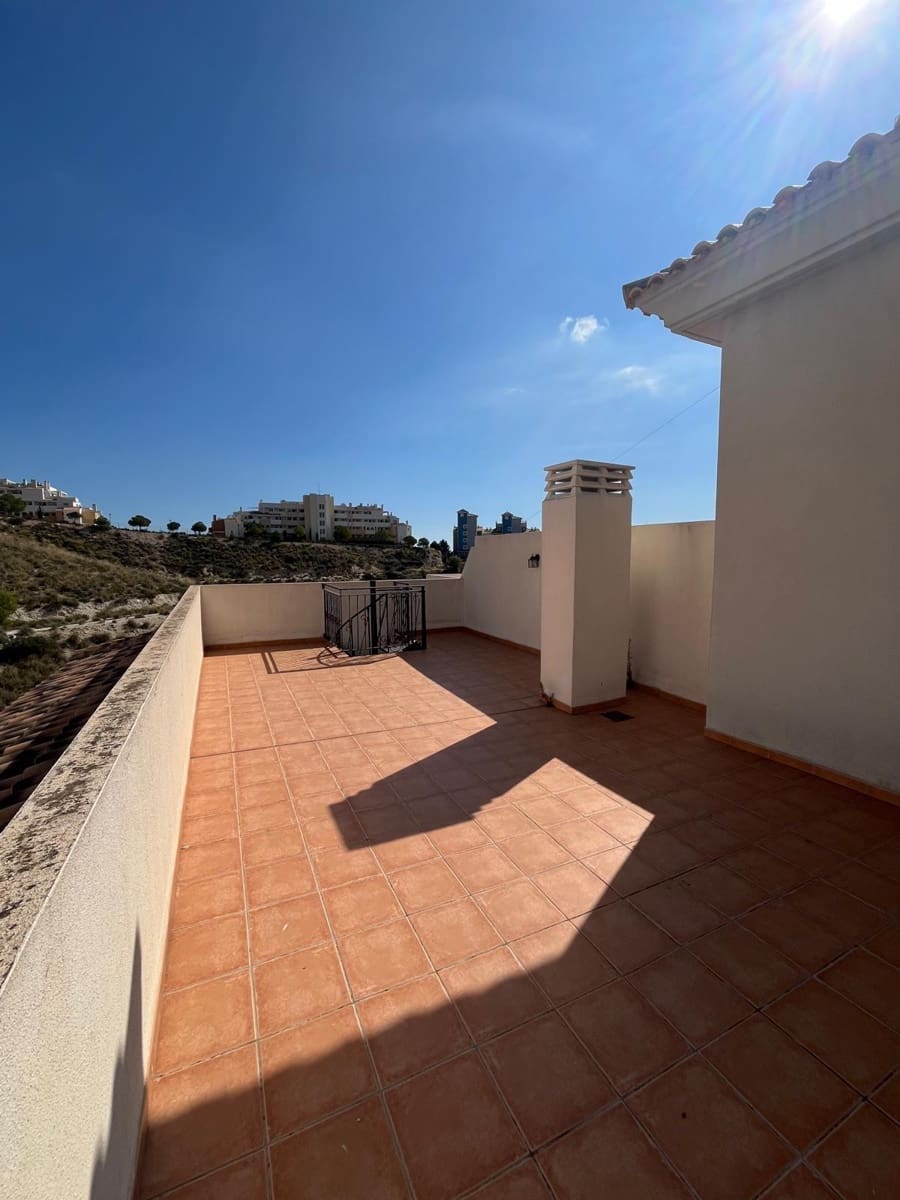 1 soveværelse Penthouse til salg i Muchamiel / Mutxamel med swimmingpool garage - € 175.000 (Ref: 9334963)