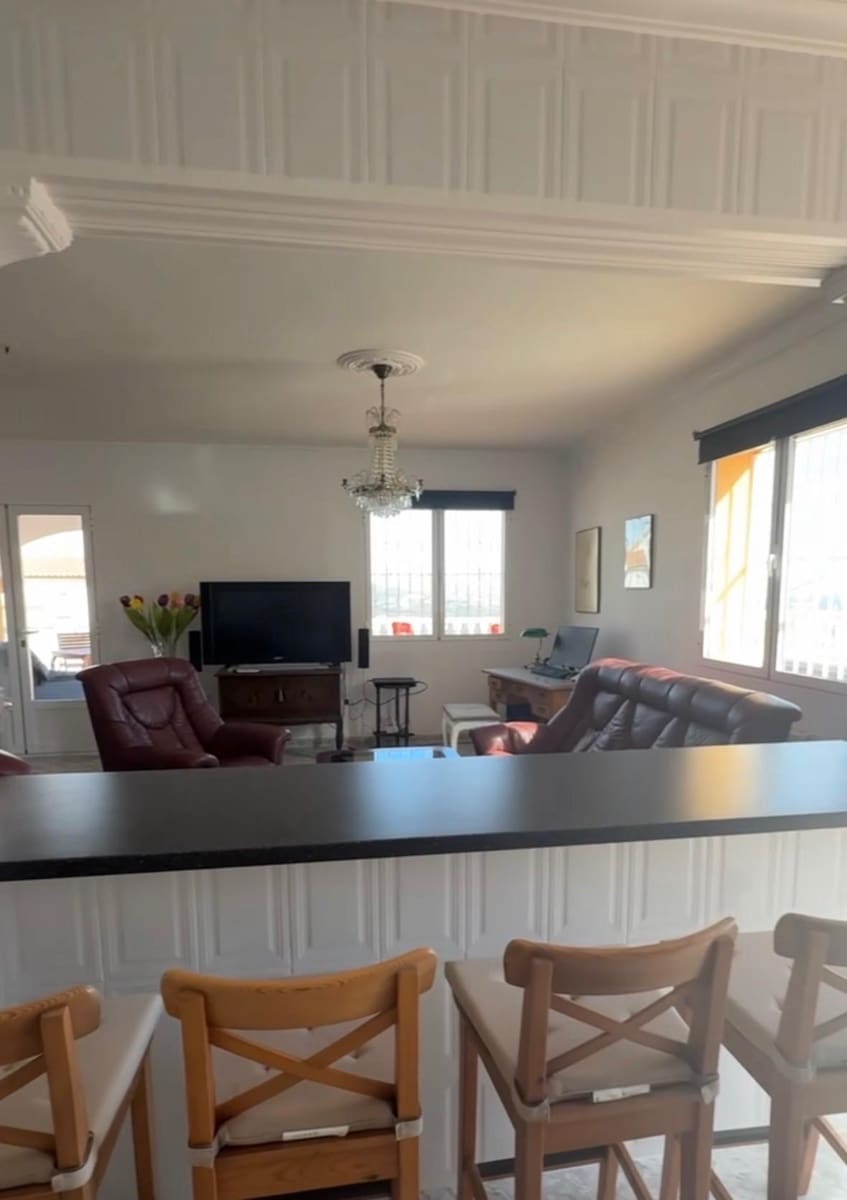 4 sypialnia Willa na sprzedaż w Calpe / Calp z basenem garażem - 716 000 € (Ref: 9334964)