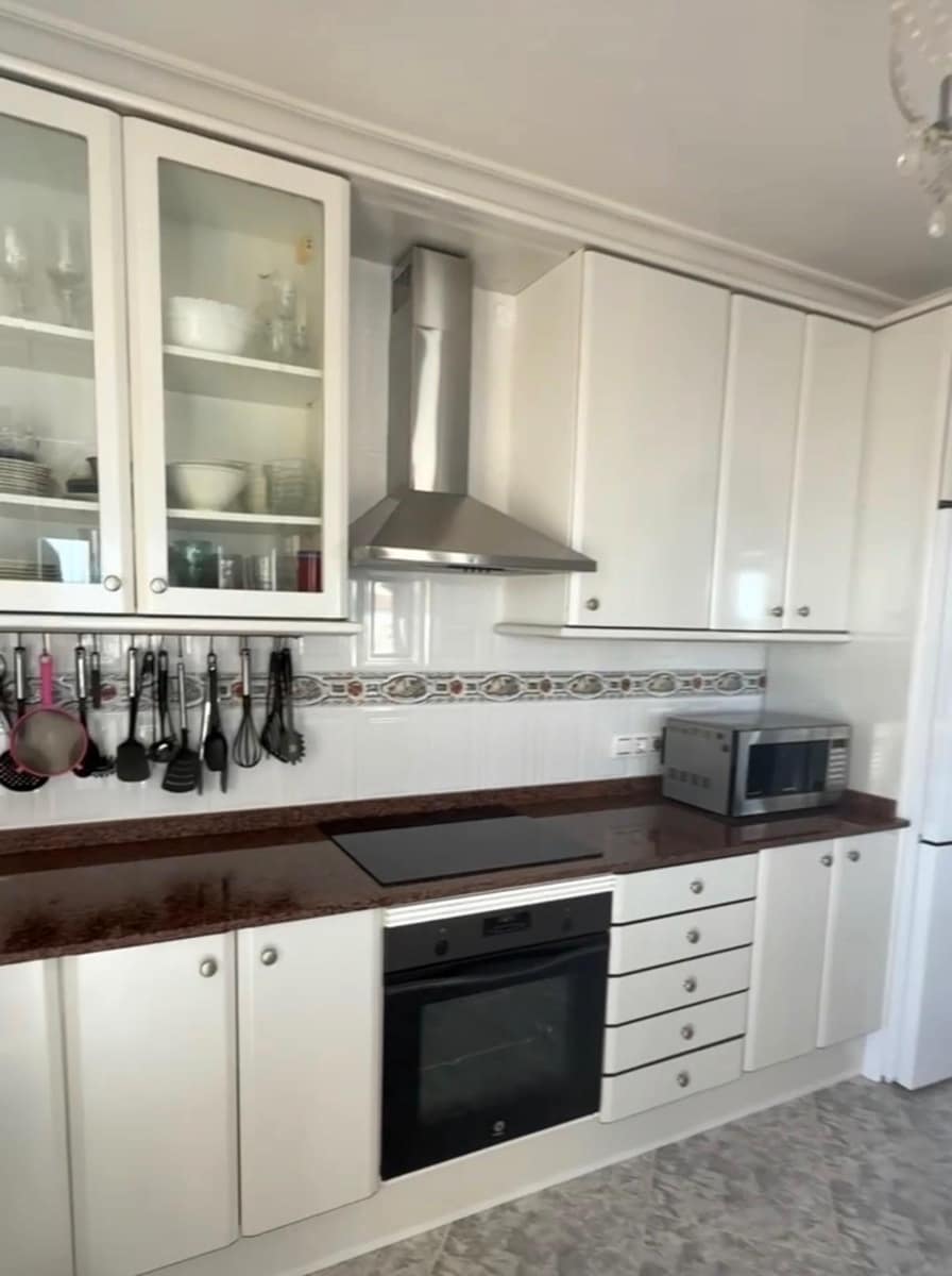 4 sypialnia Willa na sprzedaż w Calpe / Calp z basenem garażem - 716 000 € (Ref: 9334964)