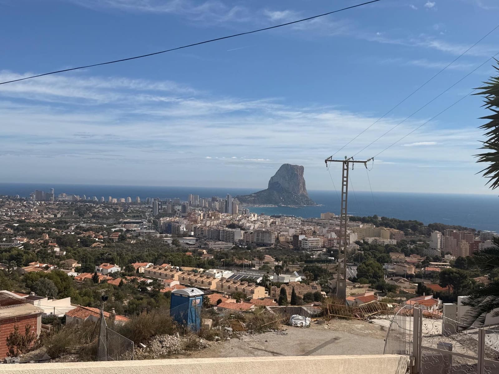 4 sypialnia Willa na sprzedaż w Calpe / Calp z basenem garażem - 716 000 € (Ref: 9334964)